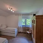 Heeser Hof - Urlaub Im Gruenen Apartamento Weeze